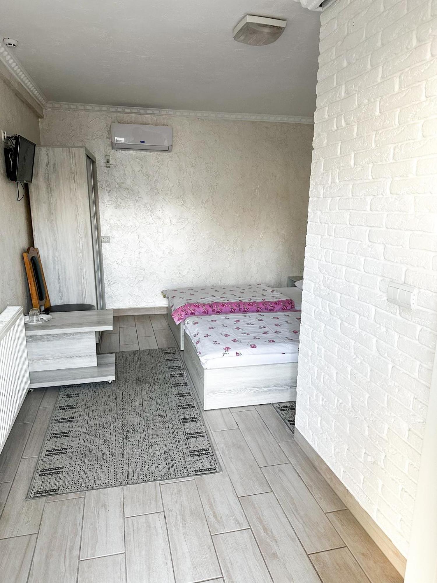 Koral Hotel Verkhniy Koropets Phòng bức ảnh